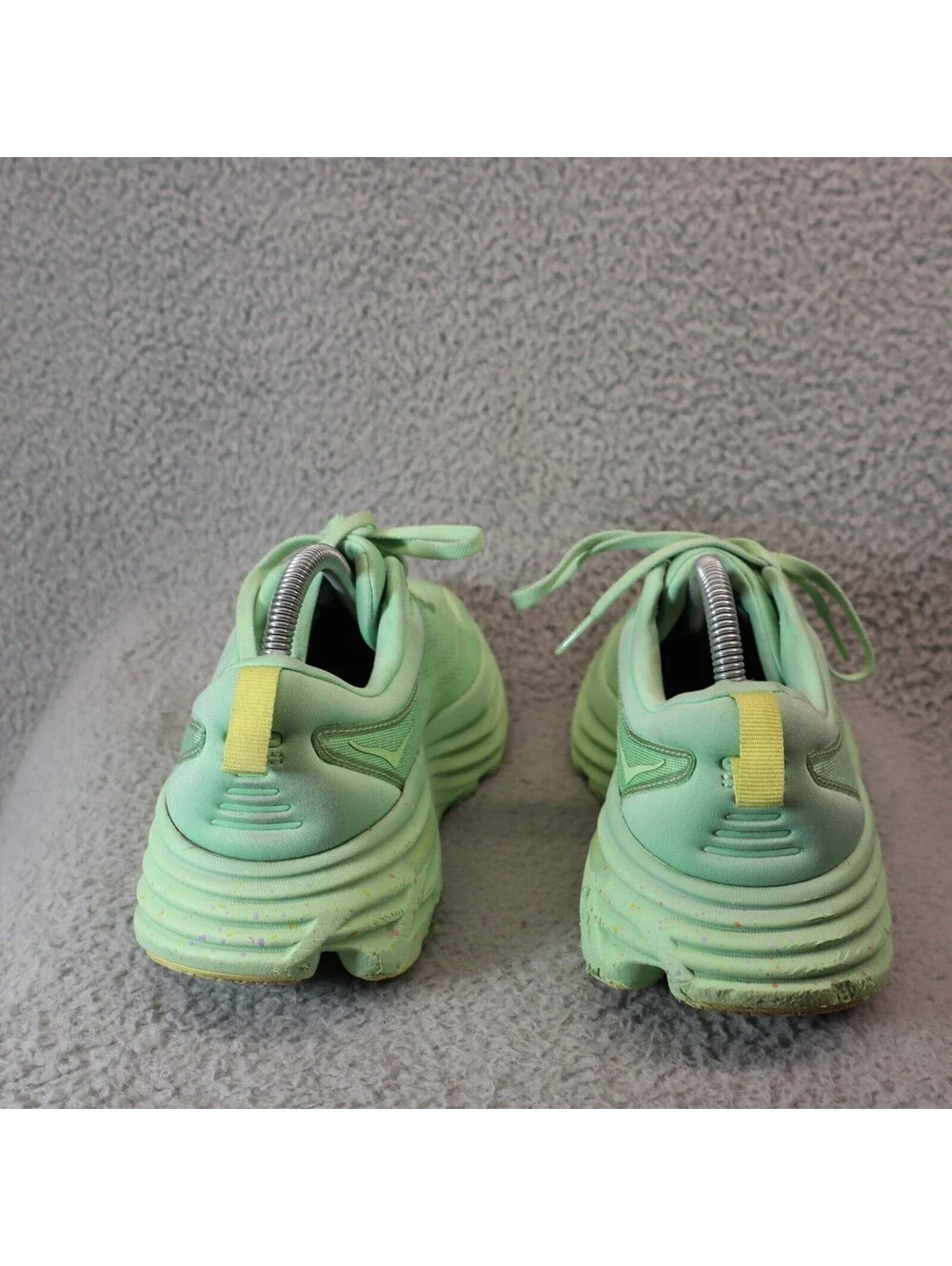 Hoka One Women Sz 8.5B BONDI 8 Lime Glow Lemonade 1127952
